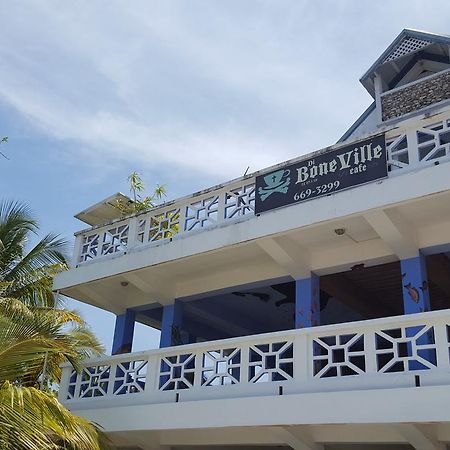 The Sea Front Inn ปุนตากอร์ดา ภายนอก รูปภาพ