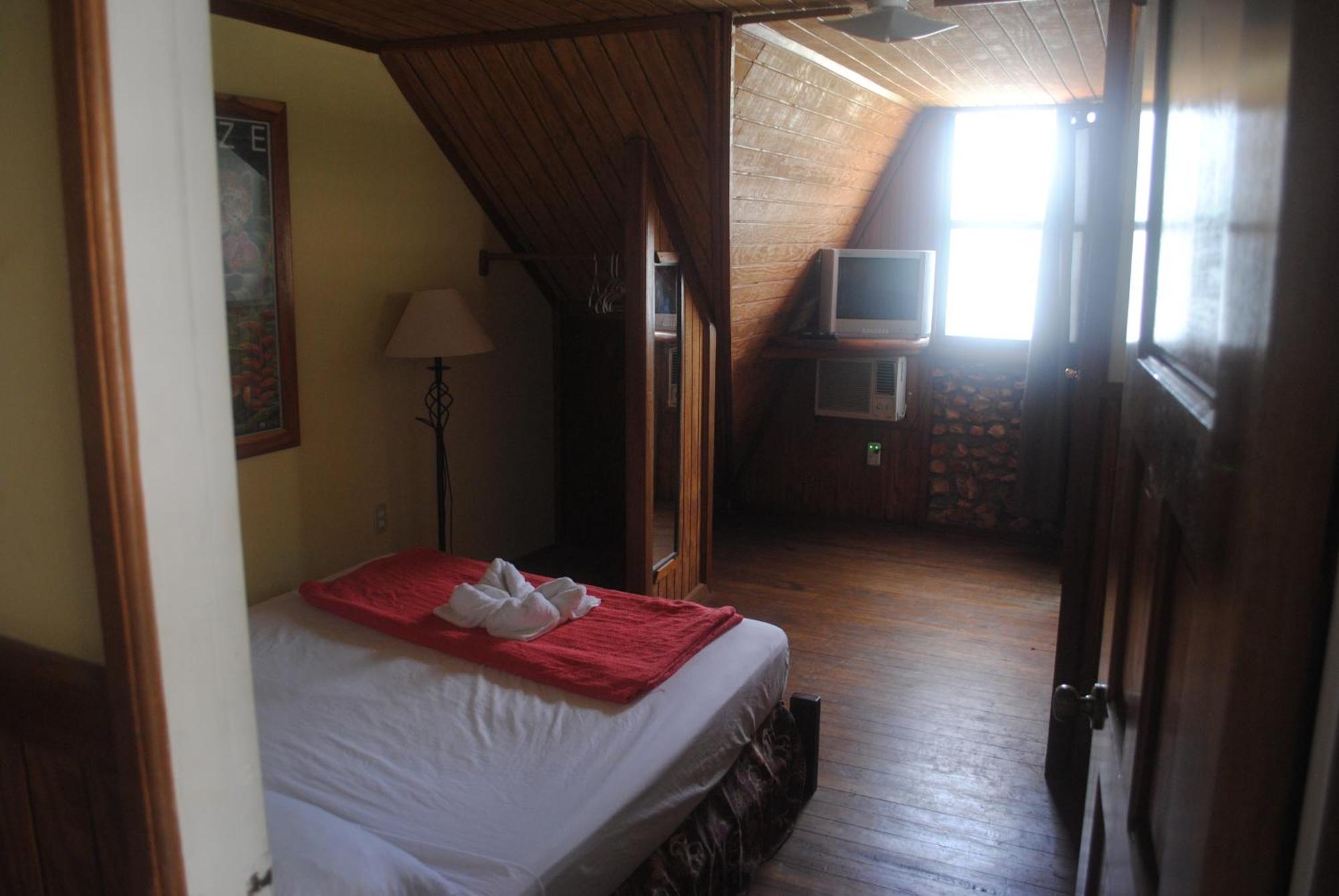 The Sea Front Inn ปุนตากอร์ดา ห้อง รูปภาพ