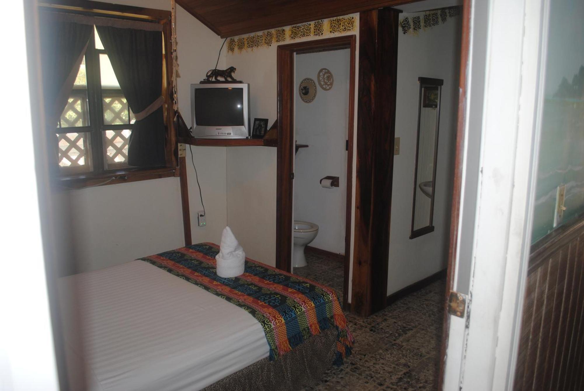 The Sea Front Inn ปุนตากอร์ดา ห้อง รูปภาพ