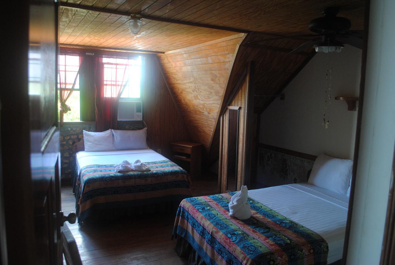 The Sea Front Inn ปุนตากอร์ดา ภายนอก รูปภาพ