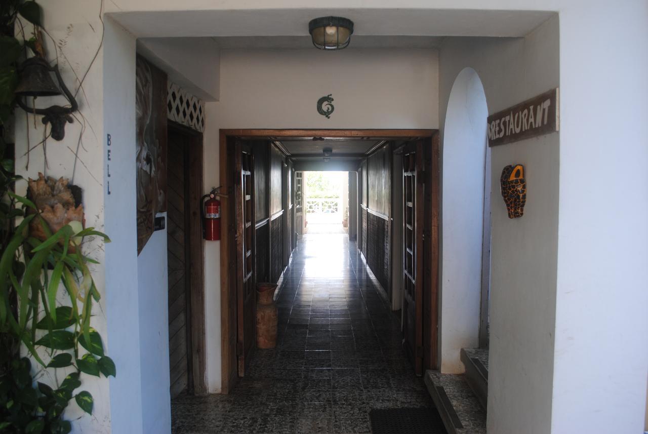 The Sea Front Inn ปุนตากอร์ดา ภายนอก รูปภาพ